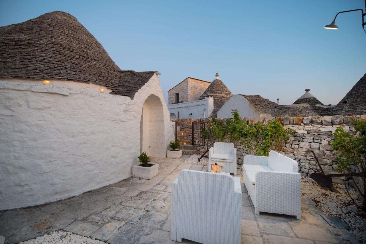 Trulli Holiday Deluxe & Wellness Alberobello Bagian luar foto